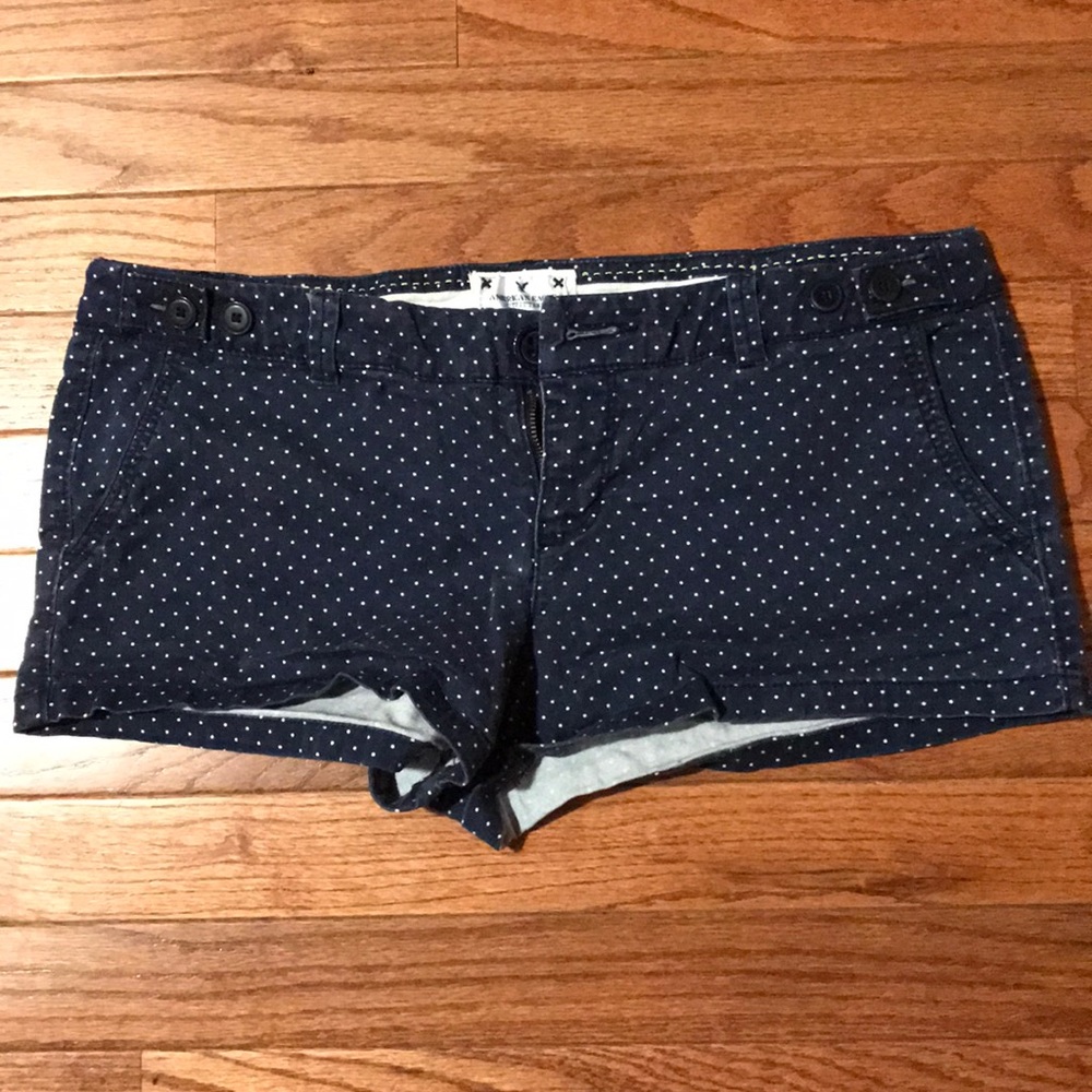 Navy with white dots shorts